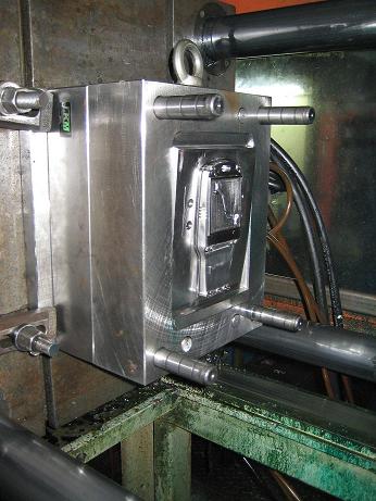 injection mold for electronics